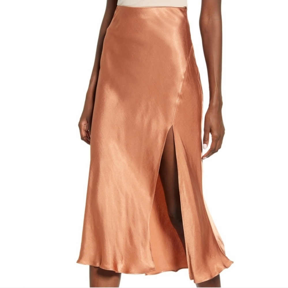 Socialite skirt